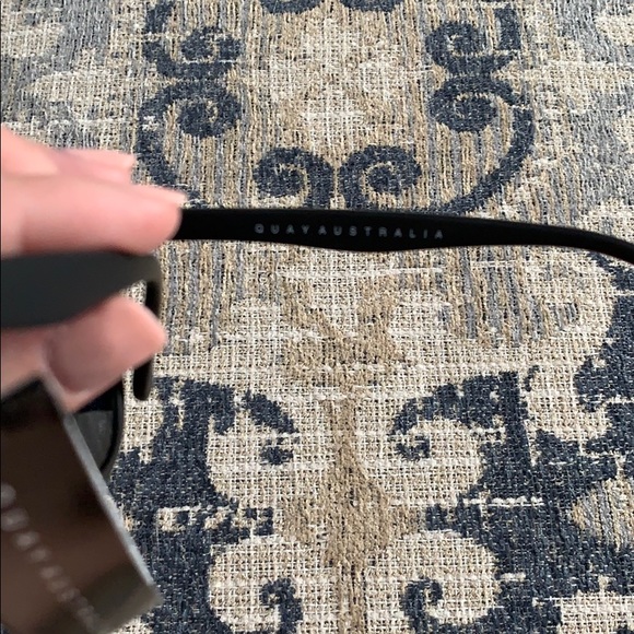 NWT?Quay Sunglasses